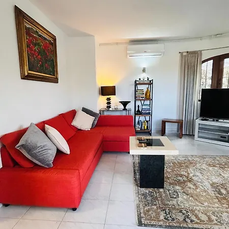 Overlooking Apartment Jávea